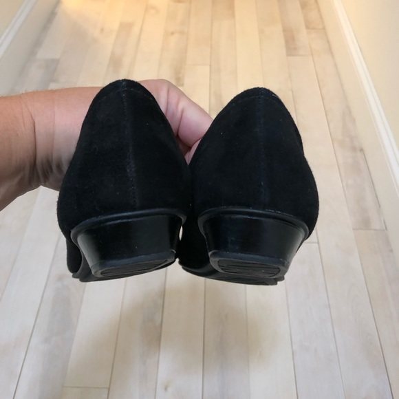 Anne Klein Suede flats - Picture 6 of 6